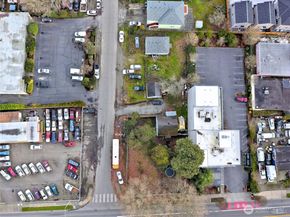 13502 Ambaum Boulevard SW, Burien WA 98146