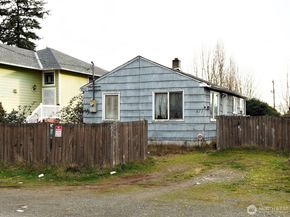 13502 Ambaum Boulevard SW, Burien WA 98146