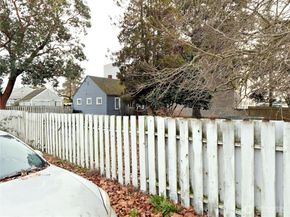 13502 Ambaum Boulevard SW, Burien WA 98146