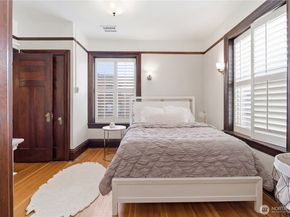125 Warren Avenue N J, Seattle WA 98109