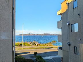 1156 Alki Avenue SW 201, Seattle WA 98116