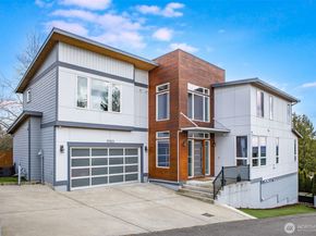 17323 Military Rd S, SeaTac WA 98188