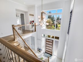 17323 Military Rd S, SeaTac WA 98188
