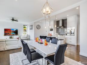 17323 Military Rd S, SeaTac WA 98188