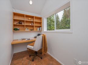 17844 10th Avenue NW, Shoreline WA 98177