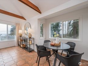 17844 10th Avenue NW, Shoreline WA 98177