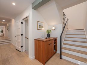 17844 10th Avenue NW, Shoreline WA 98177