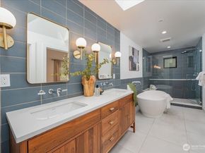 17844 10th Avenue NW, Shoreline WA 98177