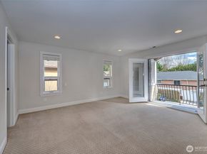 14770 NE 60th Court, Redmond WA 98052