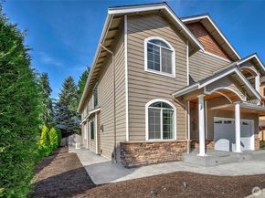 14770 NE 60th Court, Redmond WA 98052