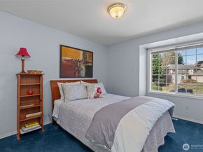 2414 Kennewick Place NE, Renton WA 98056