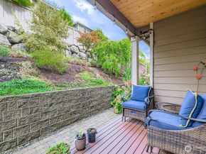 13530 NE 128th Place, Kirkland WA 98034