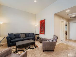 13530 NE 128th Place, Kirkland WA 98034
