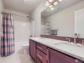 13530 NE 128th Place, Kirkland WA 98034