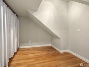 773 Summerhill Ridge Drive NW, Issaquah WA 98027