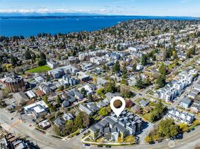 6320 41st Avenue SW B, Seattle WA 98136