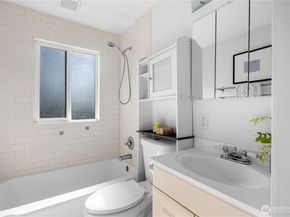 3020 36th Avenue W, Seattle WA 98199