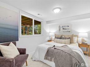3020 36th Avenue W, Seattle WA 98199