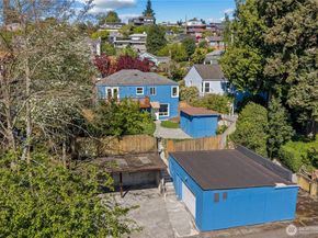 3020 36th Avenue W, Seattle WA 98199