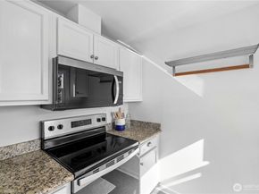 3020 36th Avenue W, Seattle WA 98199