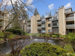 4810 200th Street SE D303, Lynnwood WA 98036