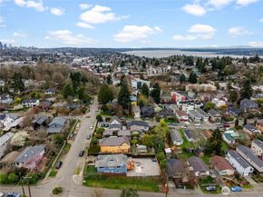 5518 39th Avenue S, Seattle WA 98118