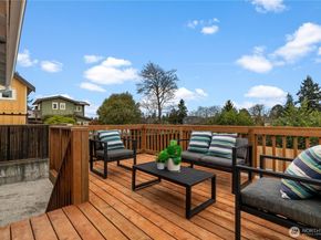 5518 39th Avenue S, Seattle WA 98118