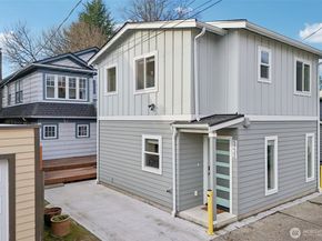 5230 16th Avenue NE, Seattle WA 98105