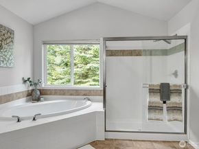 7709 Greenridge Court SE, Snoqualmie WA 98065