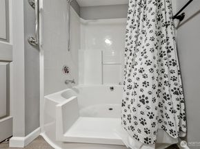 22534 43rd Avenue S 193, Kent WA 98032