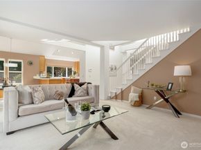 15920 NE 51st St, Redmond WA 98052