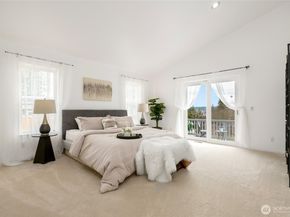 15920 NE 51st St, Redmond WA 98052