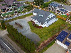 15920 NE 51st St, Redmond WA 98052