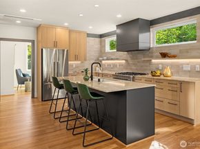 7342 20th Avenue NW, Seattle WA 98117