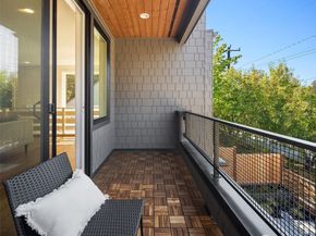 7342 20th Avenue NW, Seattle WA 98117