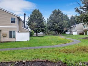 2100 S 336th Street L3, Federal Way WA 98003