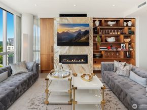 10650 NE 9th Place 2524, Bellevue WA 98004