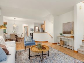 300 Wyatt Way NE 1, Bainbridge Island WA 98110