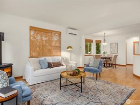 300 Wyatt Way NE 1, Bainbridge Island WA 98110