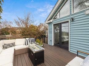 2419 28th Avenue W, Seattle WA 98199