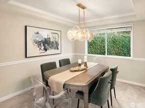 13265 SE 55th Place, Bellevue WA 98006