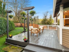 13265 SE 55th Place, Bellevue WA 98006