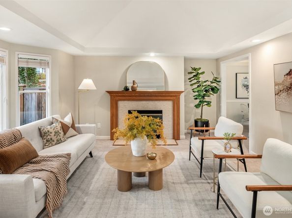 13265 SE 55th Place, Bellevue WA 98006