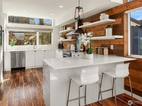 1312 Yakima Avenue S, Seattle WA 98144