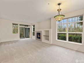 12712 Admiralty Way E106, Everett WA 98204