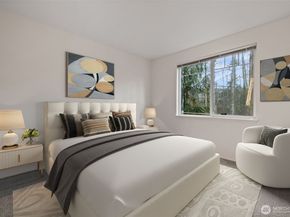 12712 Admiralty Way E106, Everett WA 98204