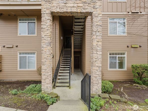 18930 Bothell-Everett Highway G105, Bothell WA 98012