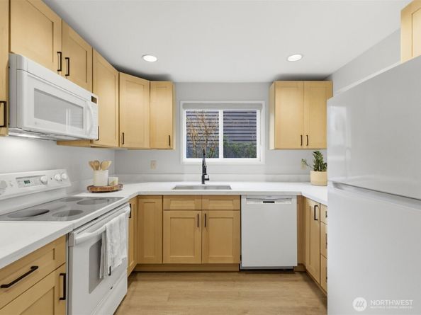 1400 Taylor Avenue N 201, Seattle WA 98109