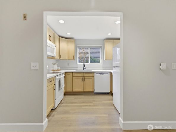 1400 Taylor Avenue N 201, Seattle WA 98109