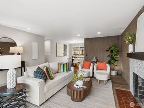 10021 19th Avenue SW, Seattle WA 98146